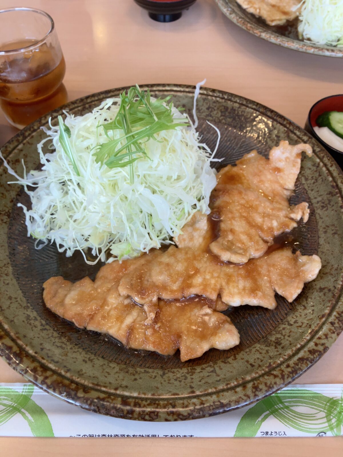 かつグルメの生姜焼き定食